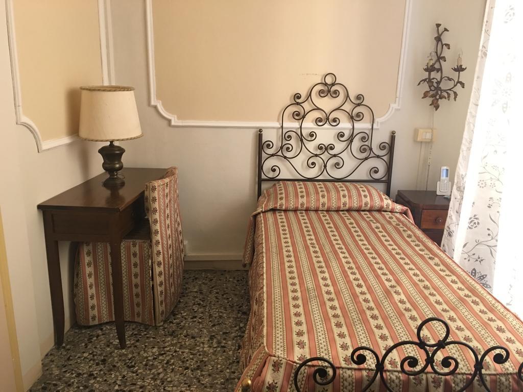 Centro Storico Pisa Bed & Breakfast Rom bilde